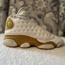 Jordan 13 Wheat 2004 Size 6y Gold White Beige Brown Vintage Y2K