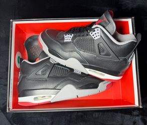 Size 8.5 Jordan 4