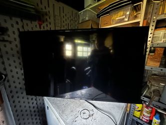 Samsung 46” LED Smart TV