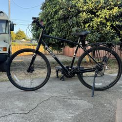 2023 Trek Verve 1 Hybrid Bike