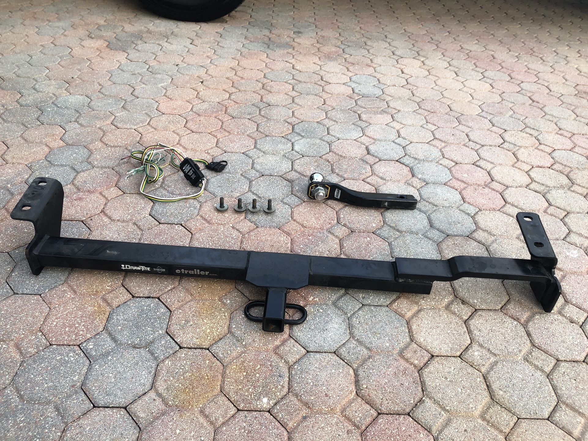 Draw Tite Class 1 Hitch For 2002-2006 Toyota Camry