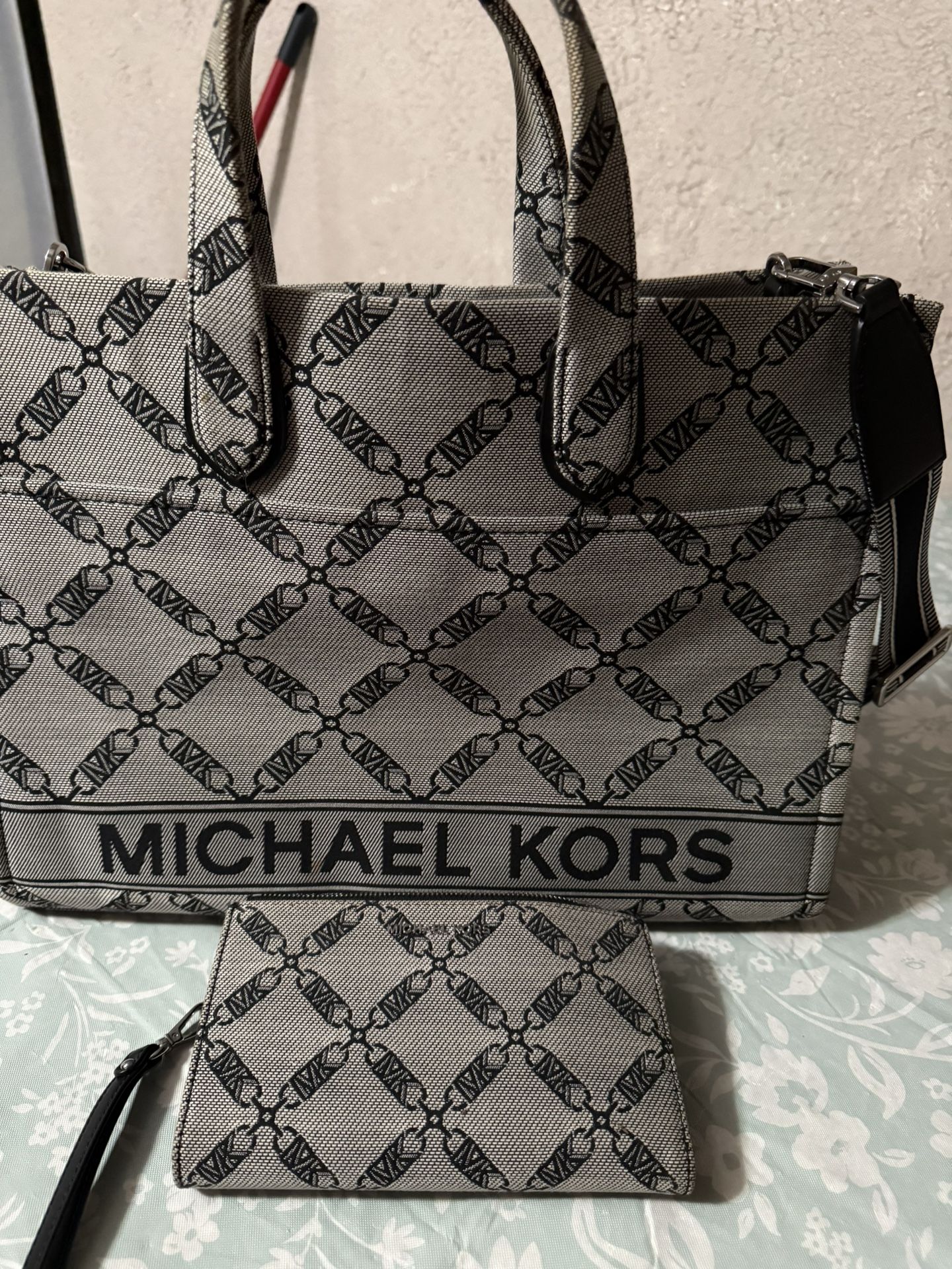Michael Kors Tote And Matching Wallet