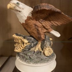 3 Eagle Figurines  ~ Royal Heritage ~ Americana
