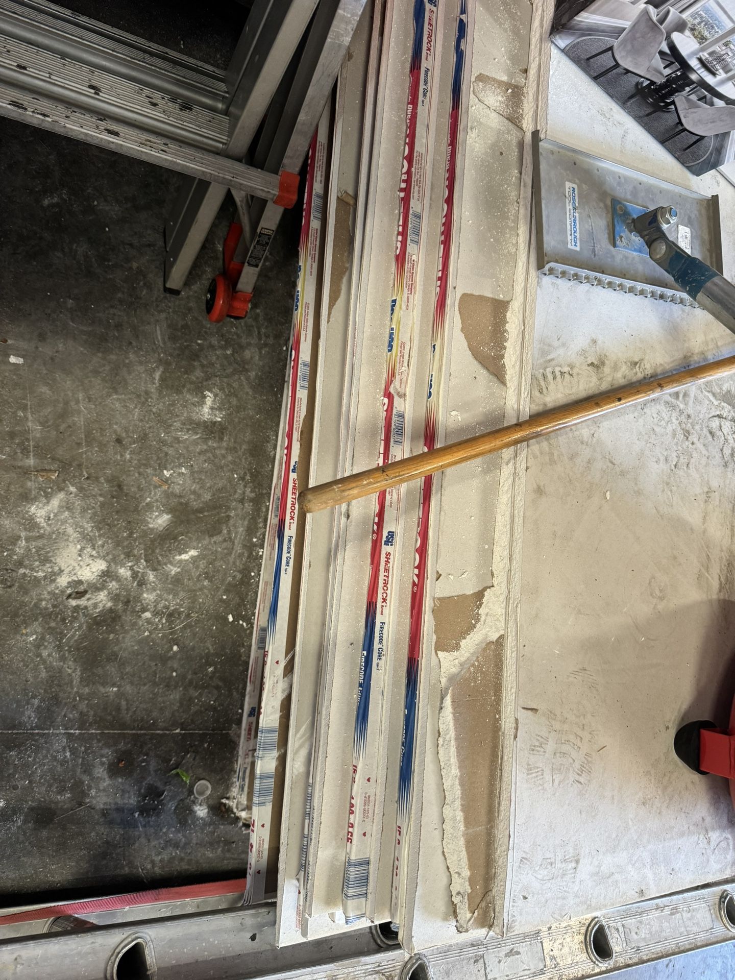 Drywall 4’ X 10’ 5/8”