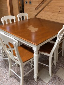 Oak Dining Table and Chair Set
