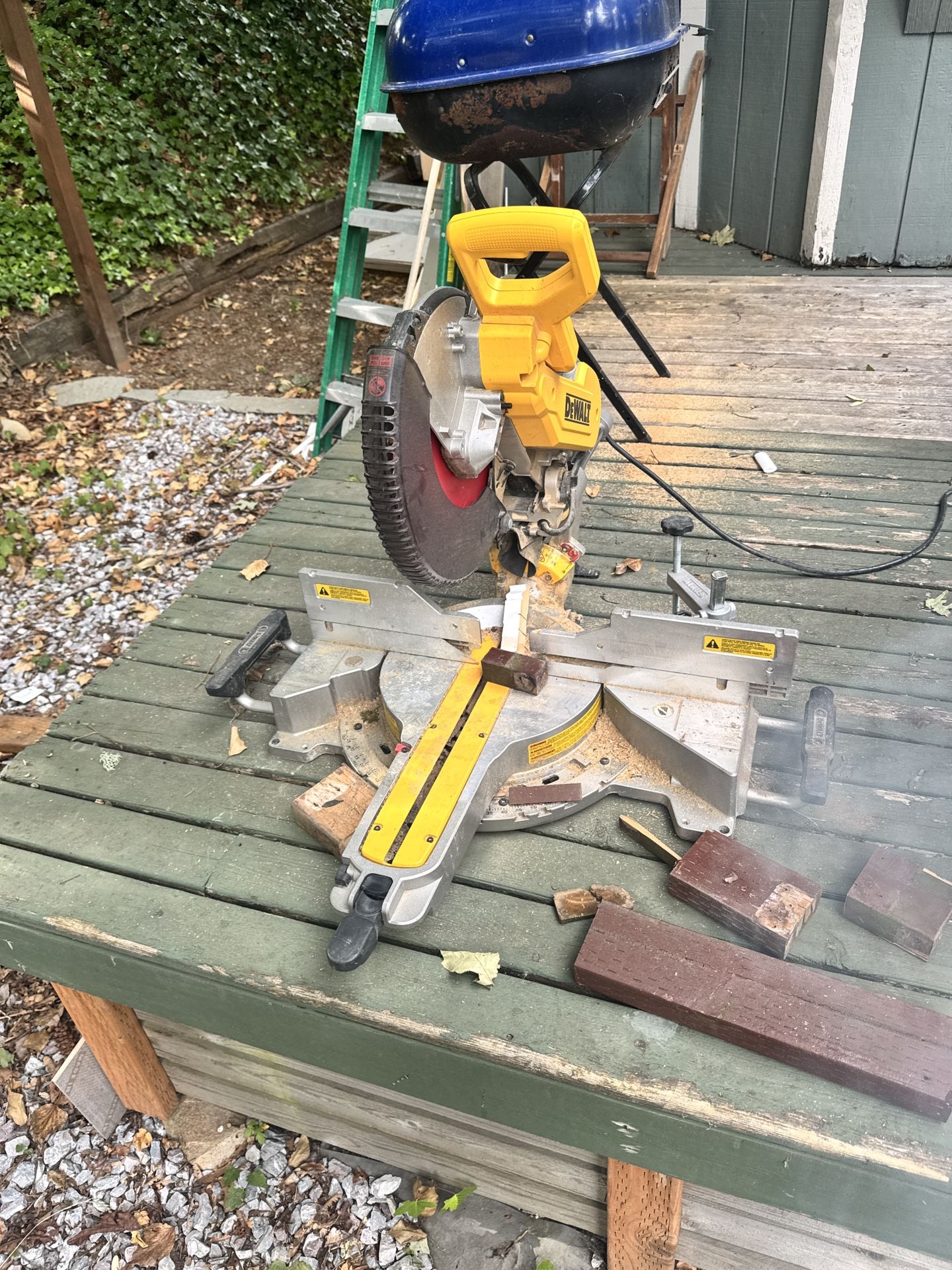Dewalt Miter saw