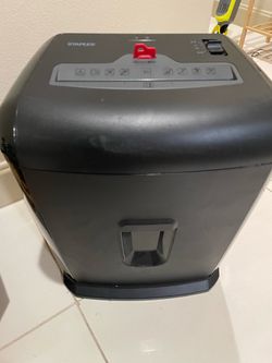 Staples Shredder