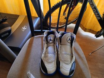 61/2 Jordan  23 black blue and white