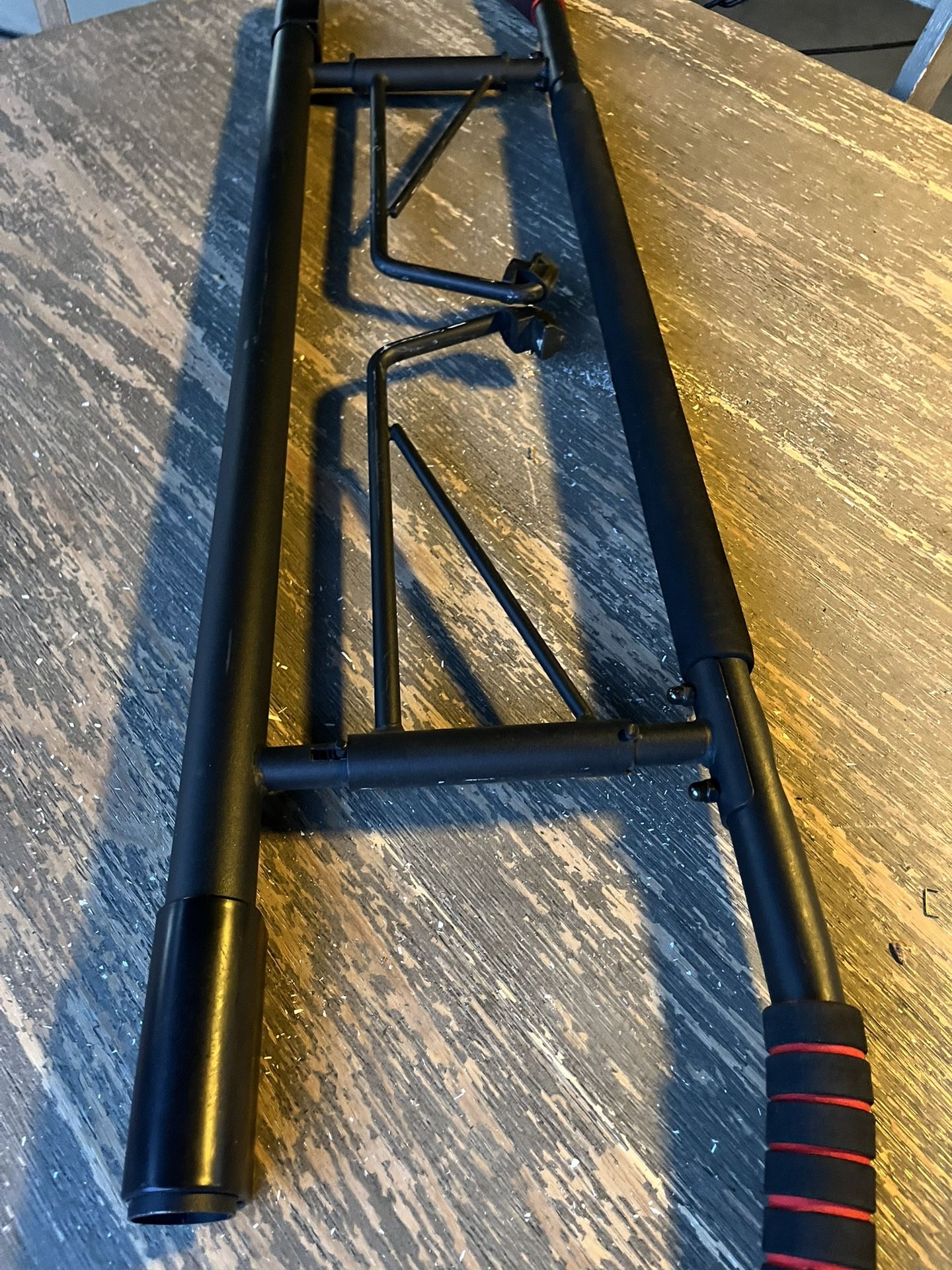 Pull Up Door Frame Bar