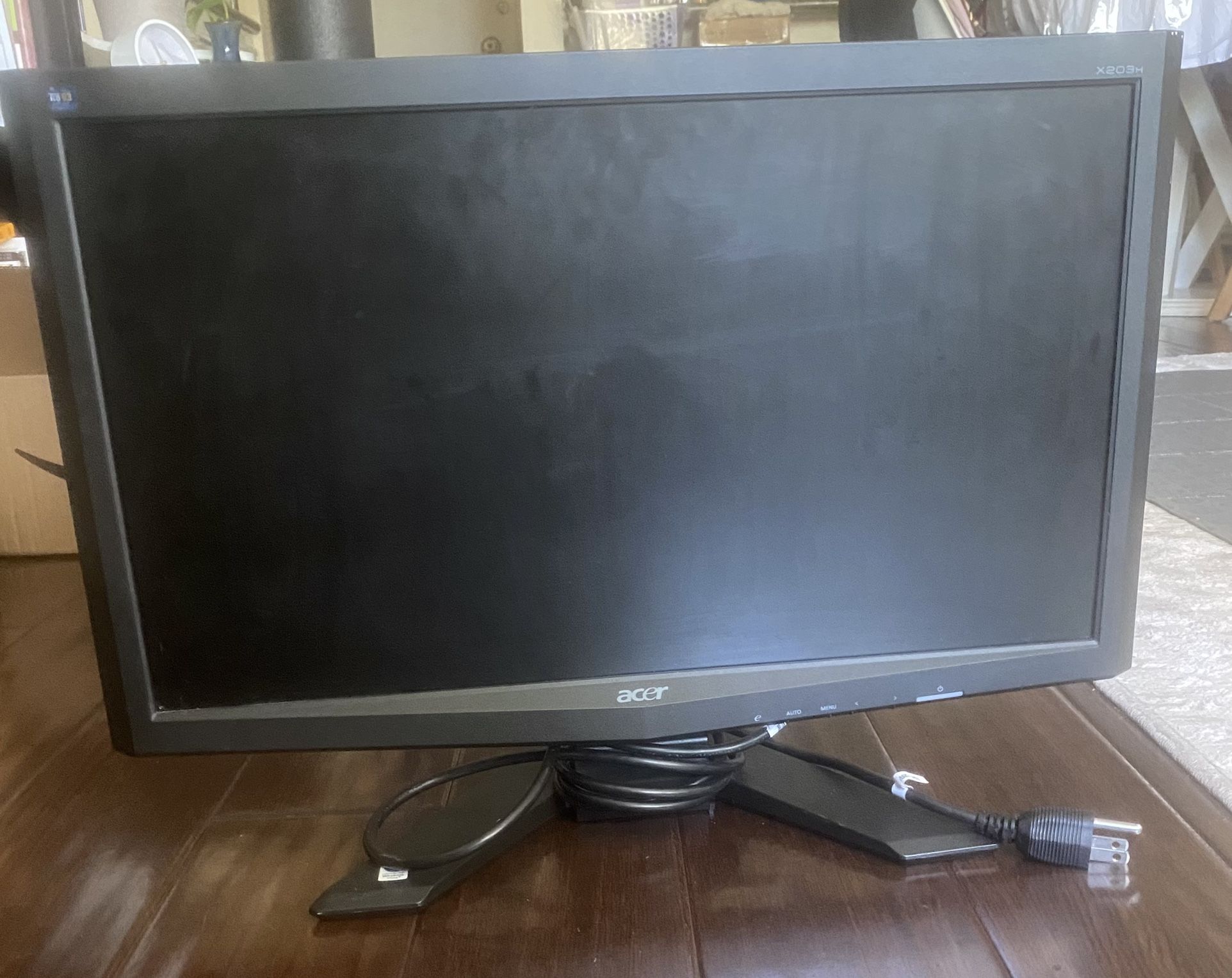 Acer X203H Widescreen LCD monitor