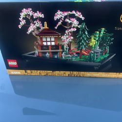 LEGO Icons Tranquil Garden Building Kit 10315