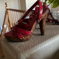 Heels Michael Antonio