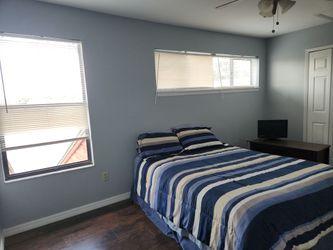 Queen size matress