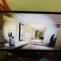 FOR SALE: (2) 32” LG TV – Works Great!