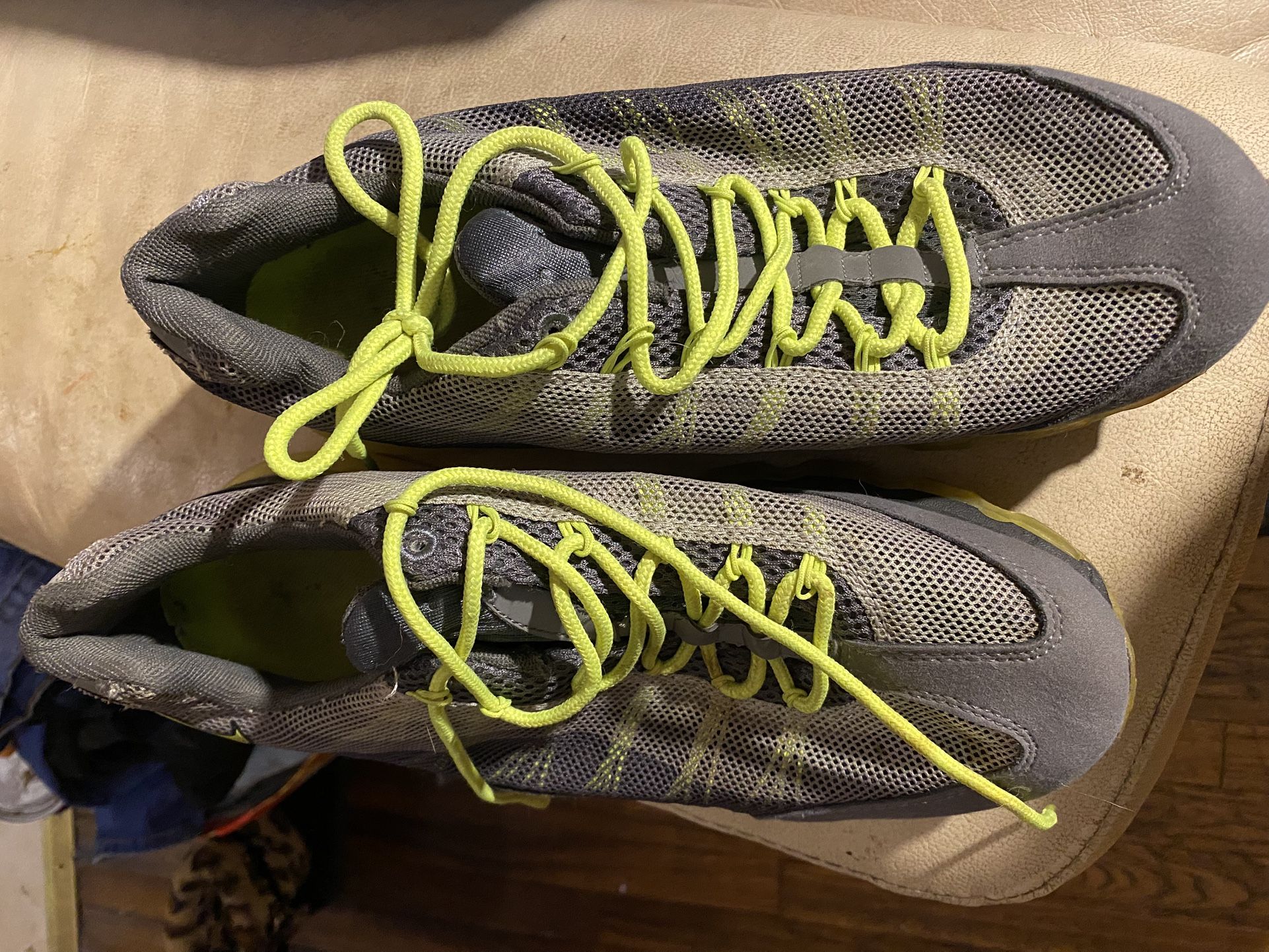 Used Nike Sneakers