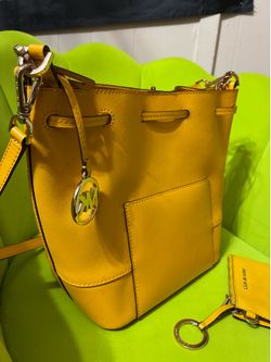 MICHAEL KORS PURSE AND WALLET