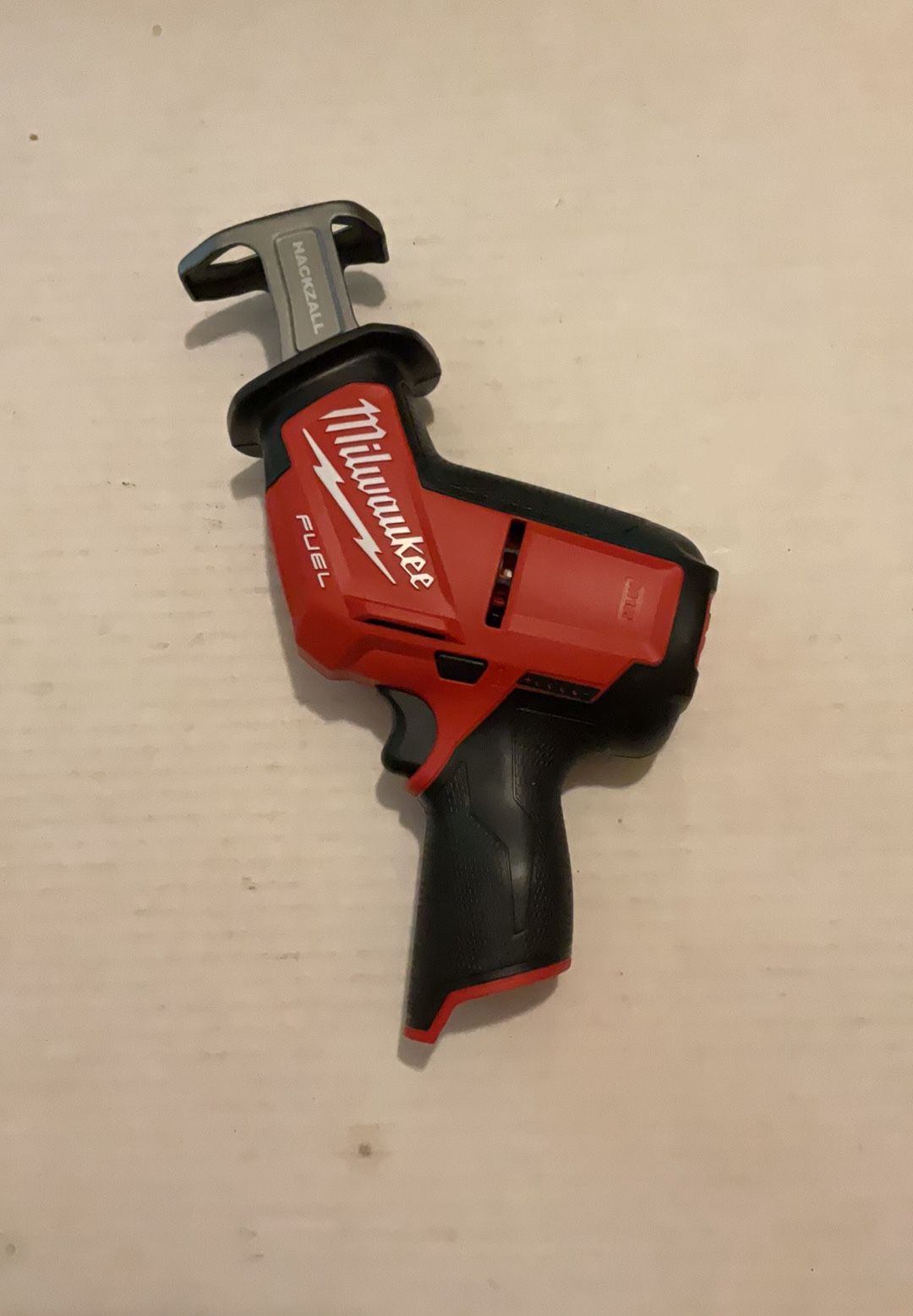 Brand New Milwaukee M12 Fuel Brushless Reciprocating Saw. 120 Firm on Price. 120 Firme en Precio.