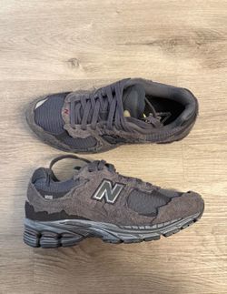 New balance phantom 2002r