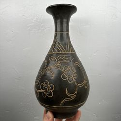 Song Synasty Style Cizhou Kiln Porcelain Black Glazed Vase Sgraffiato Clean