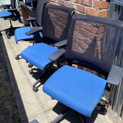 Steelcase Think Task Chairs Need Cleaning As Is 