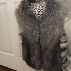 Natural fur vest, chinchilla, new, size M , S