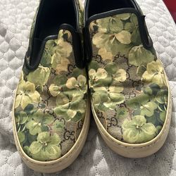 Gucci green blooms