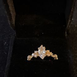 Exquisite Engagement Ring Size 6