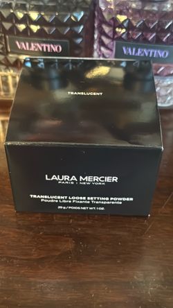 Laura Mercier loose powder