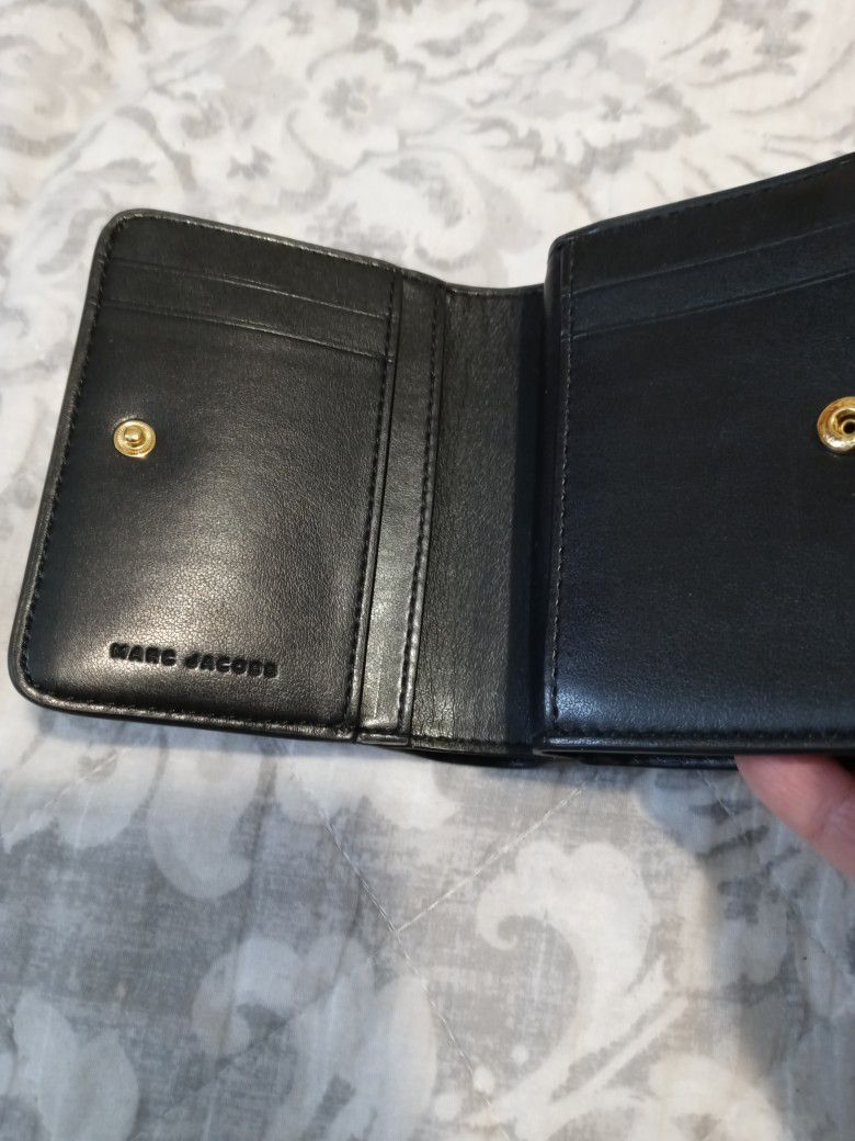 Authentic Marc Jacobs Small Wallet