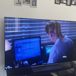 55” LG OLED TV C2/ TV STAND/ SANUS WALL MOUNT