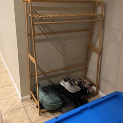 Clothes rack 