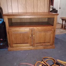 Wooden Tv Stand With Wheels