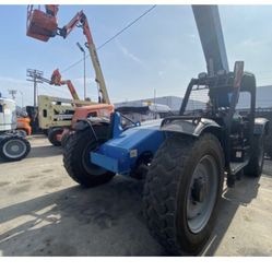 2016 Genie 6,000 pound capacity forklift