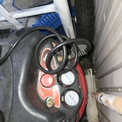 Husky Portable Electric Compressor