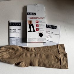 Compression Knee-hi Stockings