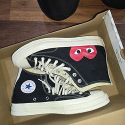 CDG Converse Size 10