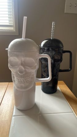 Matching cups