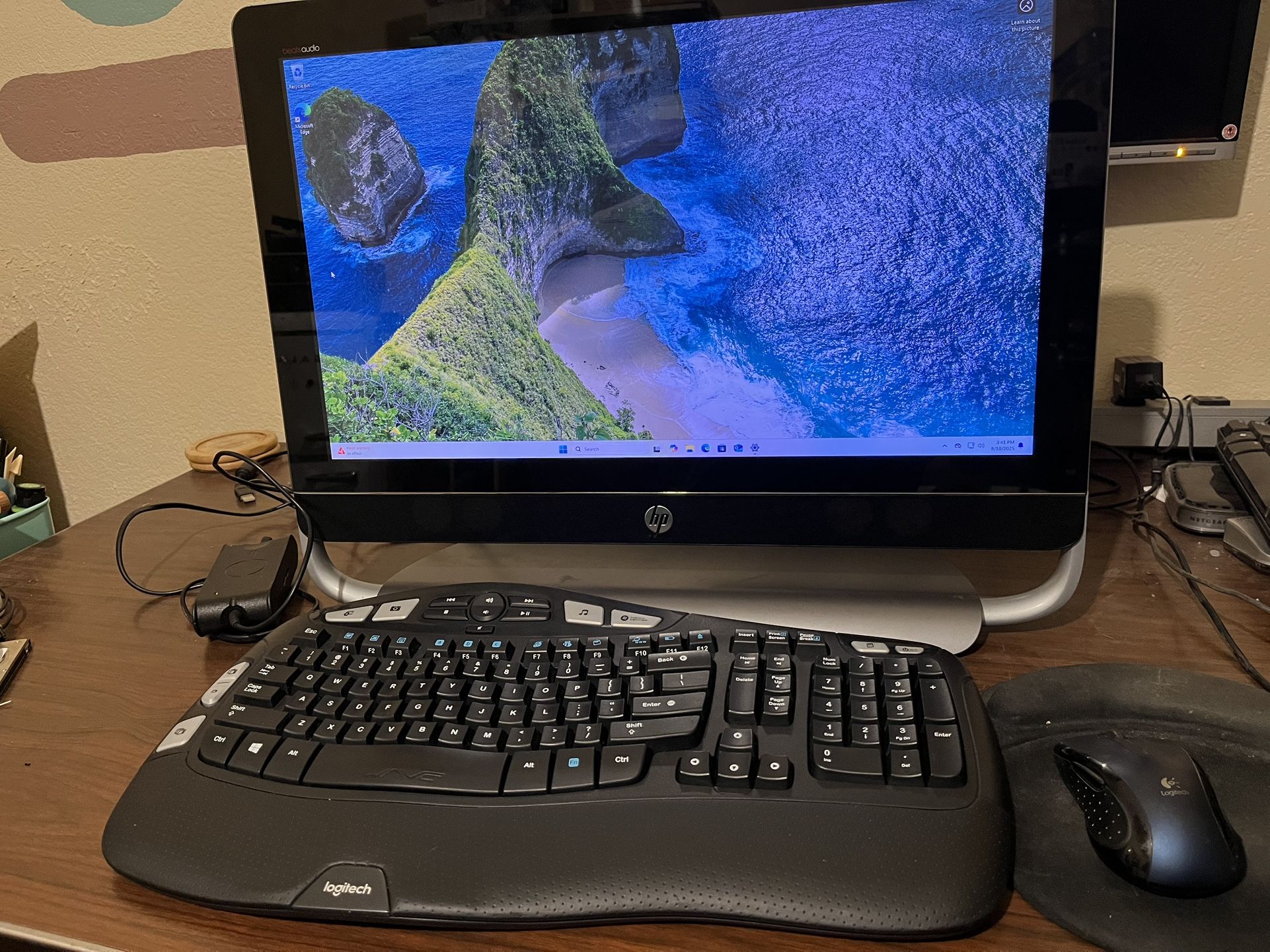 HP AIO Envy23