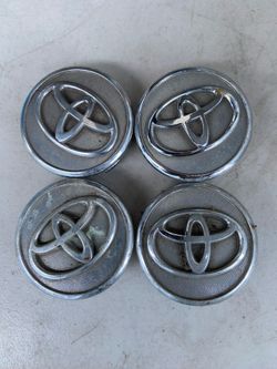 Toyota  09-19 center rim caps