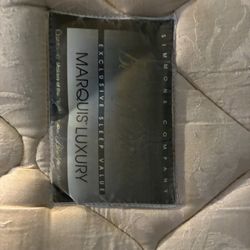 Twin Mattress/ Marquis Luxury Pillow Top