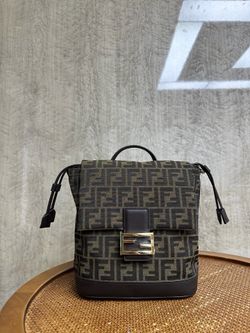 FENDI packbag