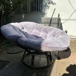 Papasan Chair