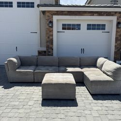 6 piece light grey sectional 