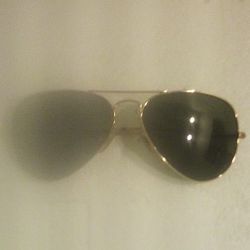 Ray-Ban Aviators With Case