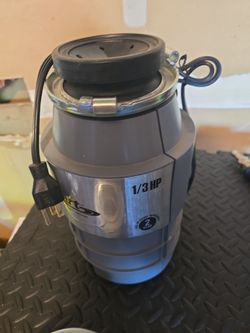 Food waste disposer