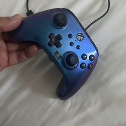 PICK UP IN ANAHEIM..WIRED XBOX CONTROLLER 
