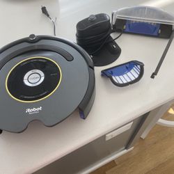 Robot Roomba 650
