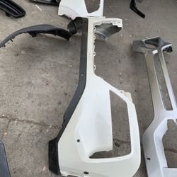 2020-2021 Nissan Rogue Front Bumper