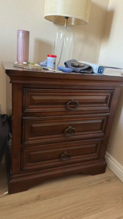 Rustic Brown 4-Piece Bedroom Set