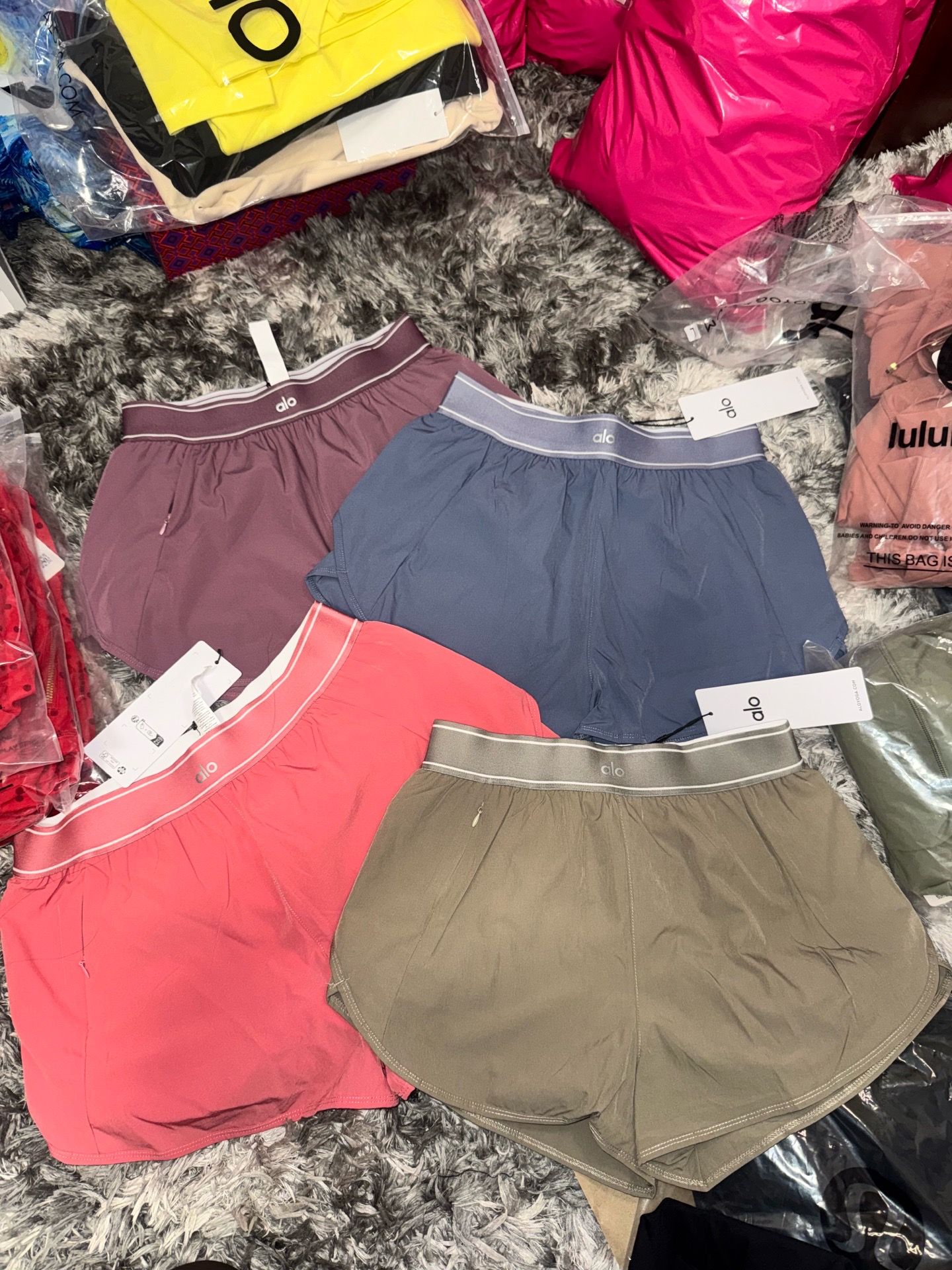 Alo shorts